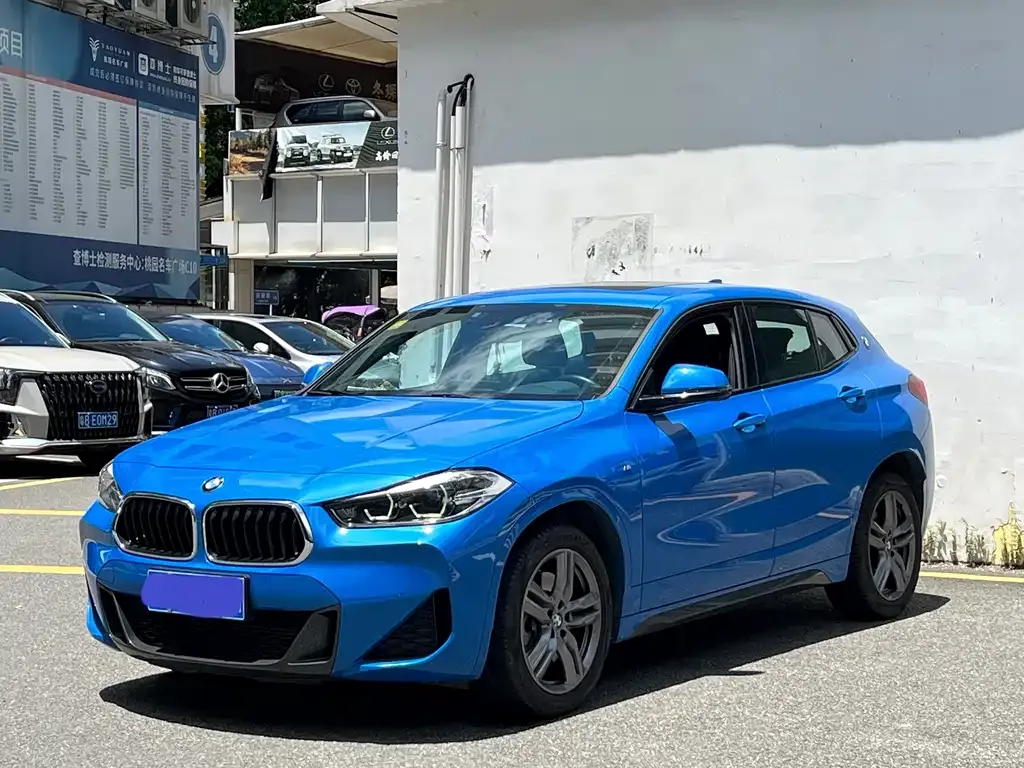BMW X2 — фото 8