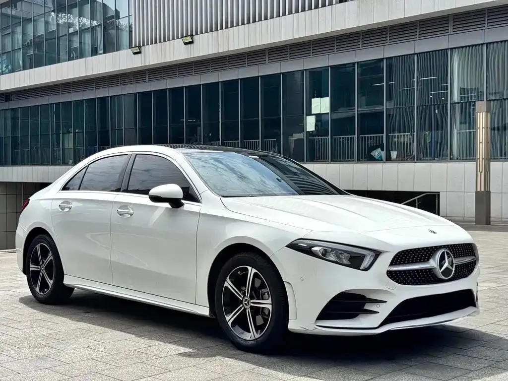 Mercedes-Benz A-Class — фото 5