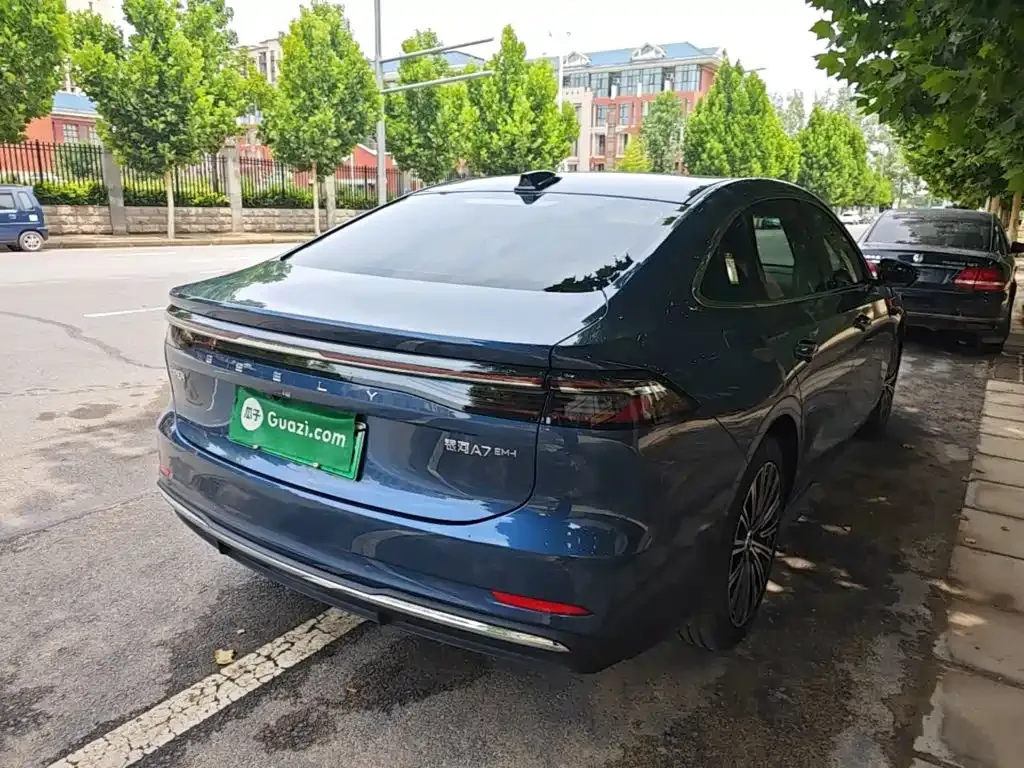 Geely 银河A7 EM — фото 10