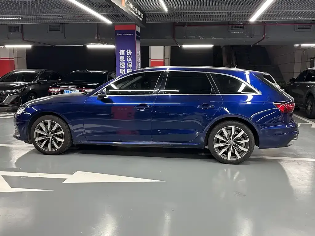 Audi A4 (Import) — фото 9