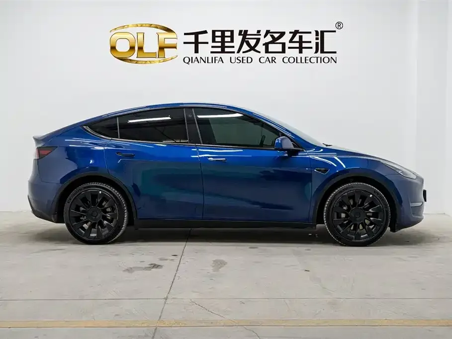 Tesla Model Y — фото 9