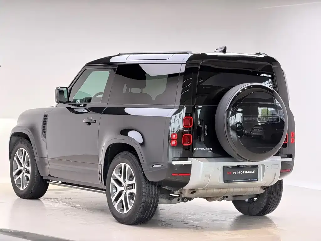 Land Rover Defender — фото 2