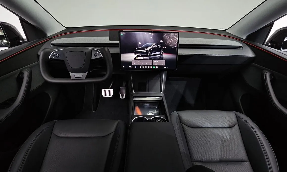 Tesla Model Y — фото 9