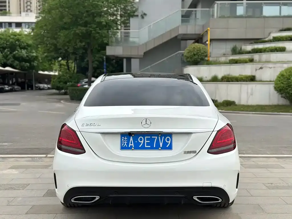Mercedes-Benz C-Class — фото 2