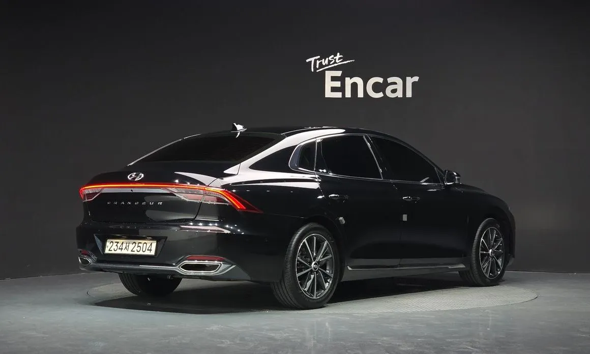 Hyundai Grandeur 2023 из KR, фото 10