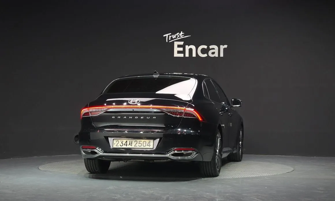 Hyundai Grandeur 2023 из KR, фото 2