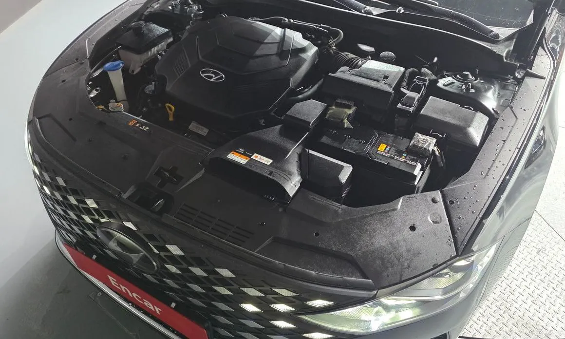 Hyundai Grandeur 2023 из KR, фото 3
