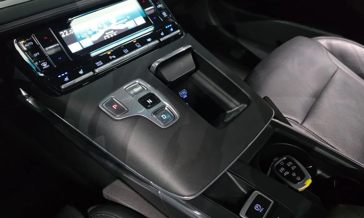 Hyundai Grandeur 2023 из KR, фото 8