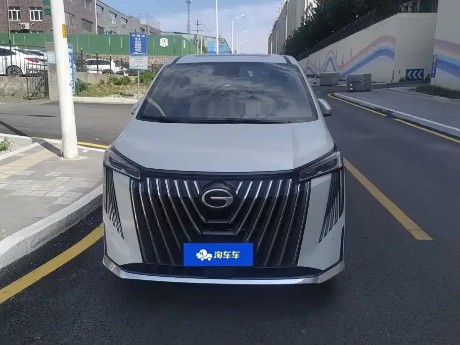 GAC Motor Trumpchi M8 — фото 9