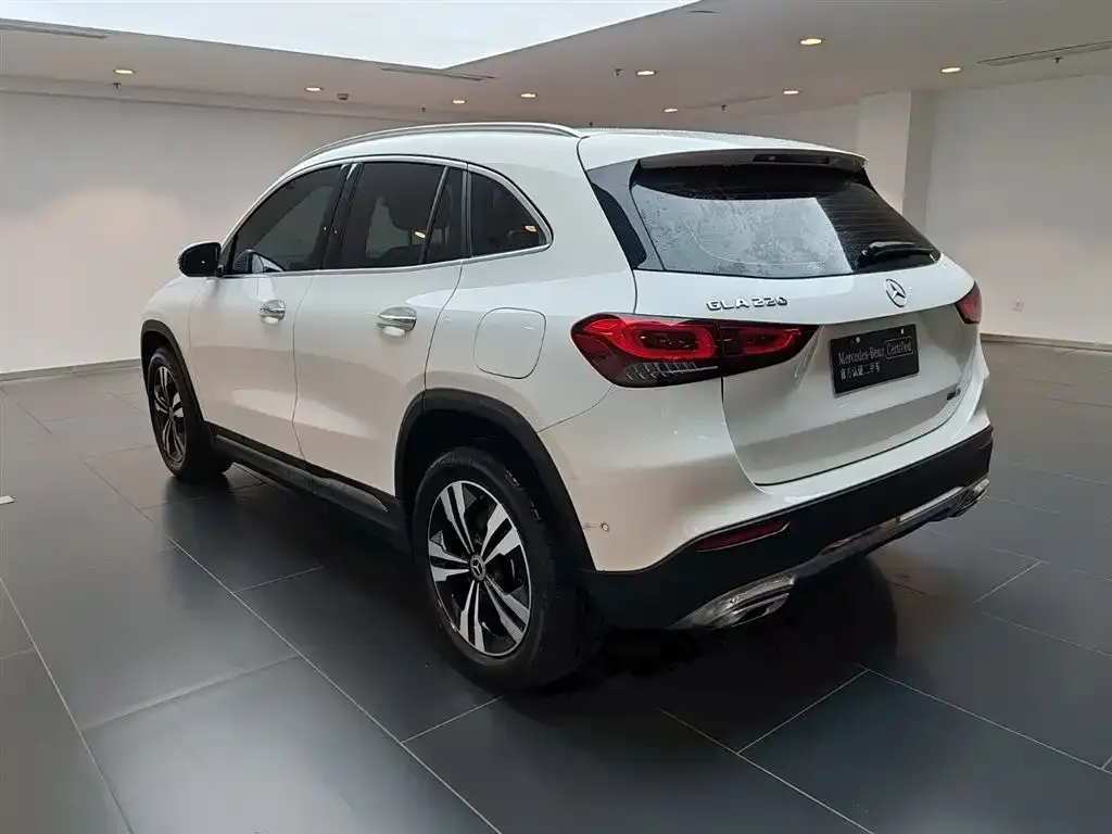 Mercedes-Benz GLA — фото 9