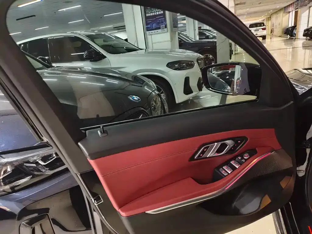 BMW i3 2024 из CN, фото 4