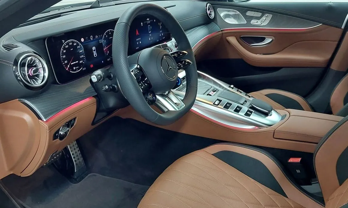 Mercedes-Benz AMG GT — фото 10