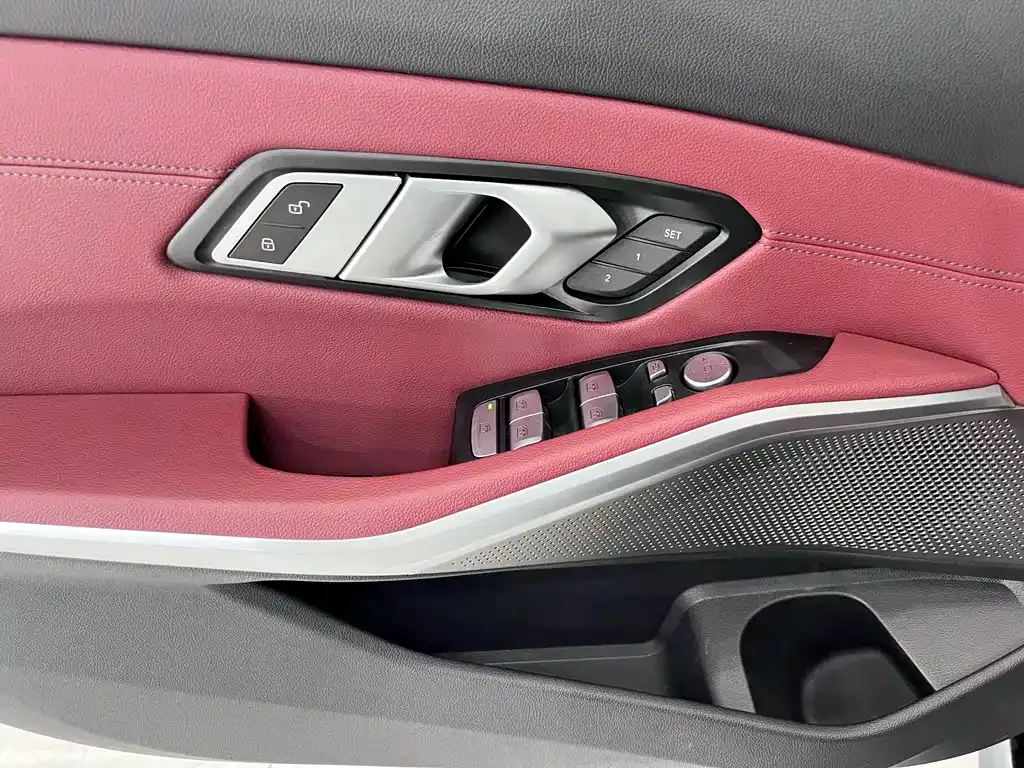 BMW 3 Series — фото 10