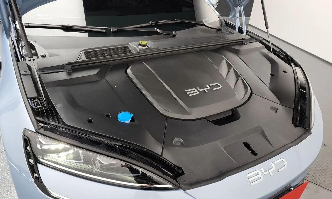BYD Seal — фото 4