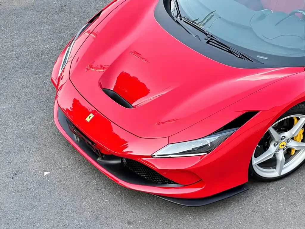 Ferrari F8 — фото 9