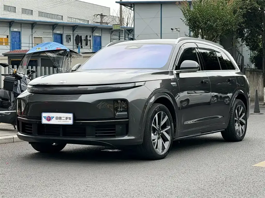 Li Auto L7