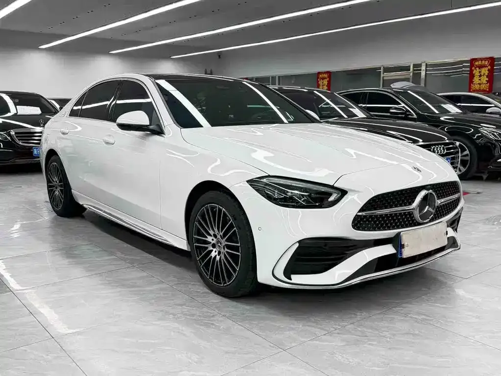 Mercedes-Benz C-Class — фото 10