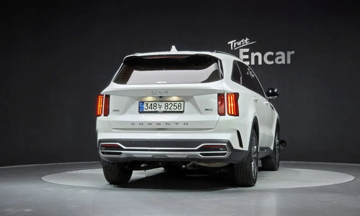Kia Sorento — фото 5