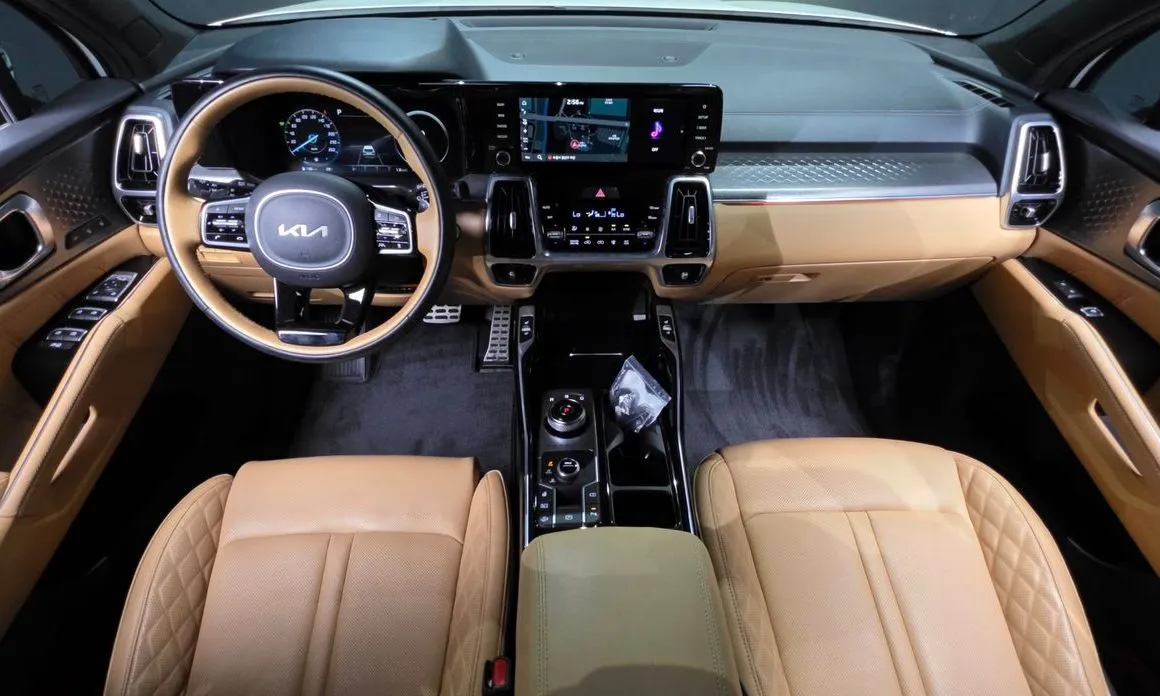 Kia Sorento — фото 7