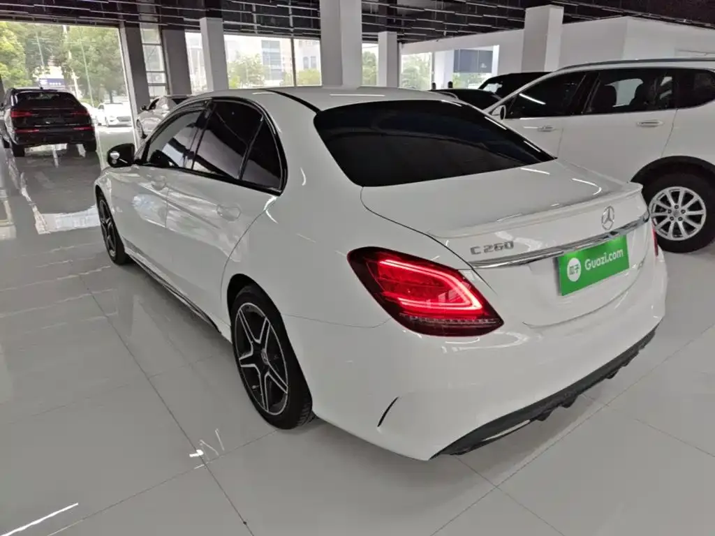 Mercedes-Benz C-Class — фото 10