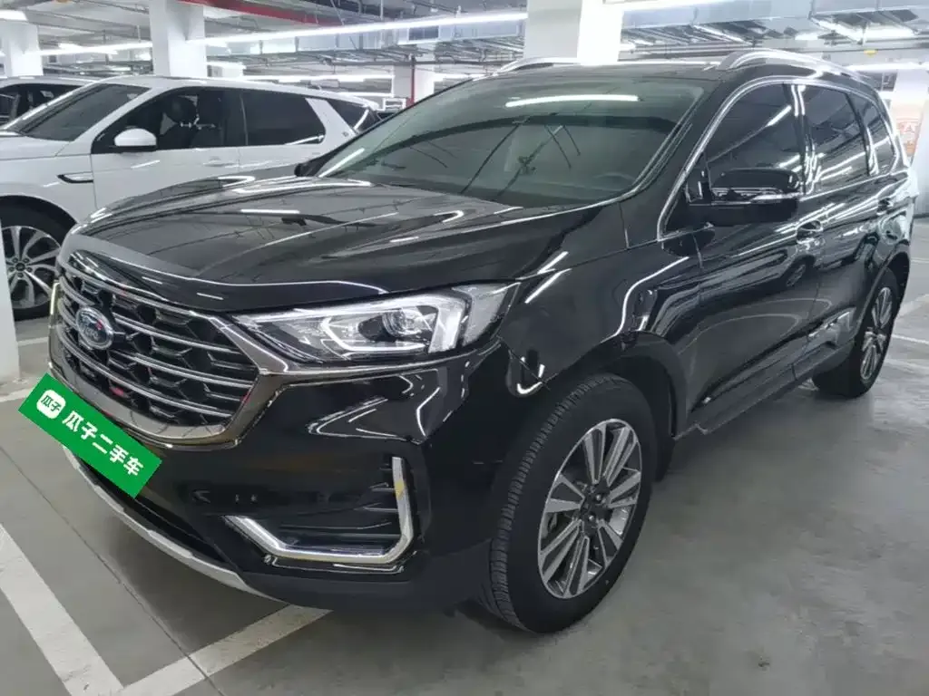 Ford Edge — фото 1