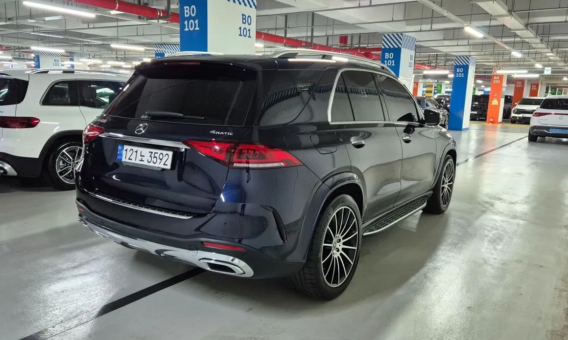 Mercedes-Benz GLE-Class — фото 8