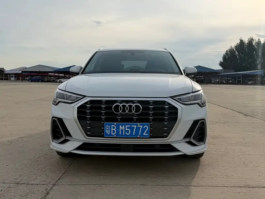 Audi Q3 — фото 4