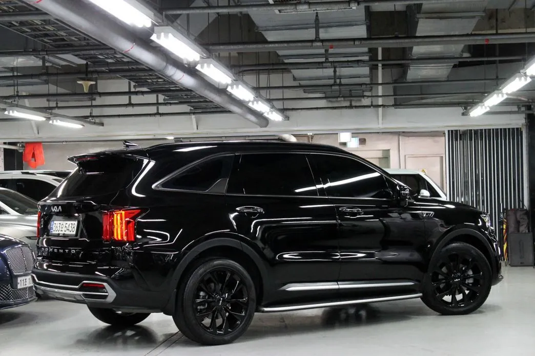 Kia Sorento — фото 5