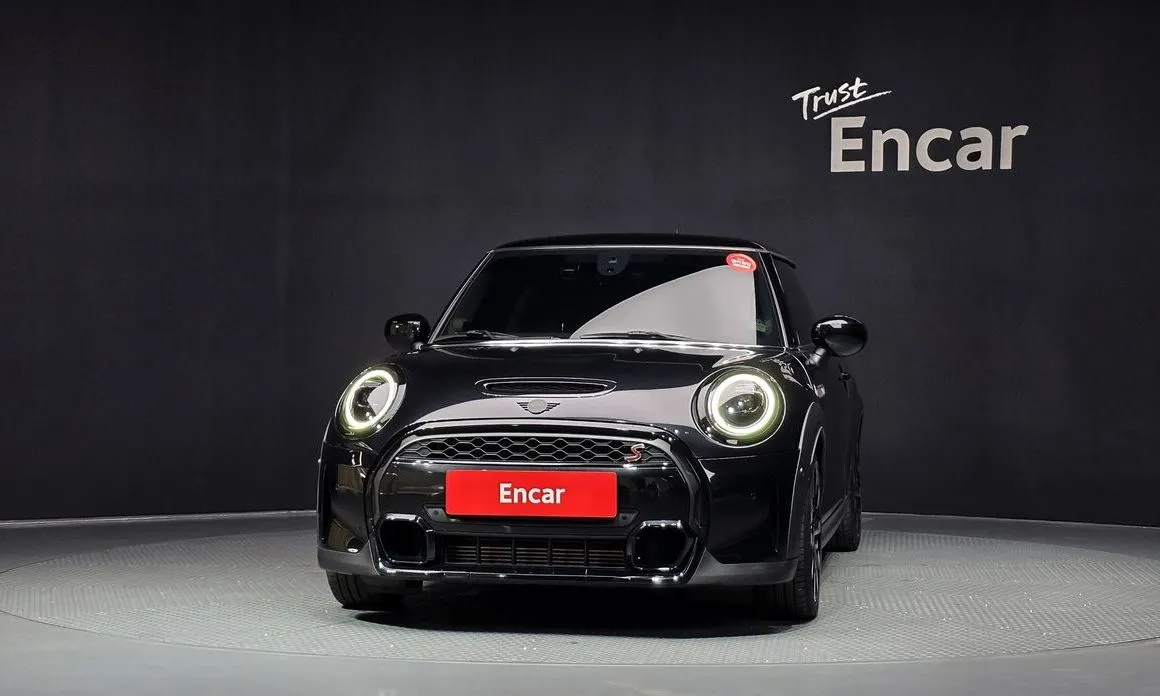 Mini Cooper 2023 из KR, фото 2