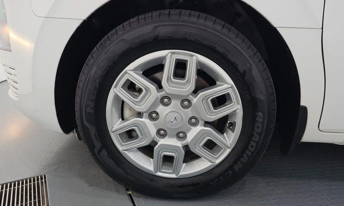 Hyundai Staria 2023 из KR, фото 5