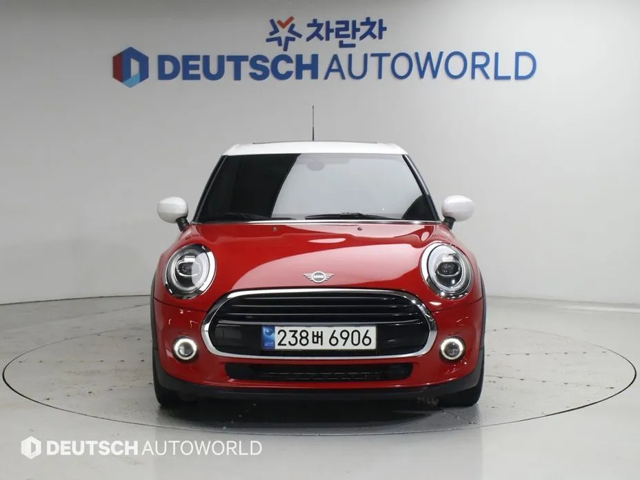 Mini Cooper 2021 из KR, фото 2
