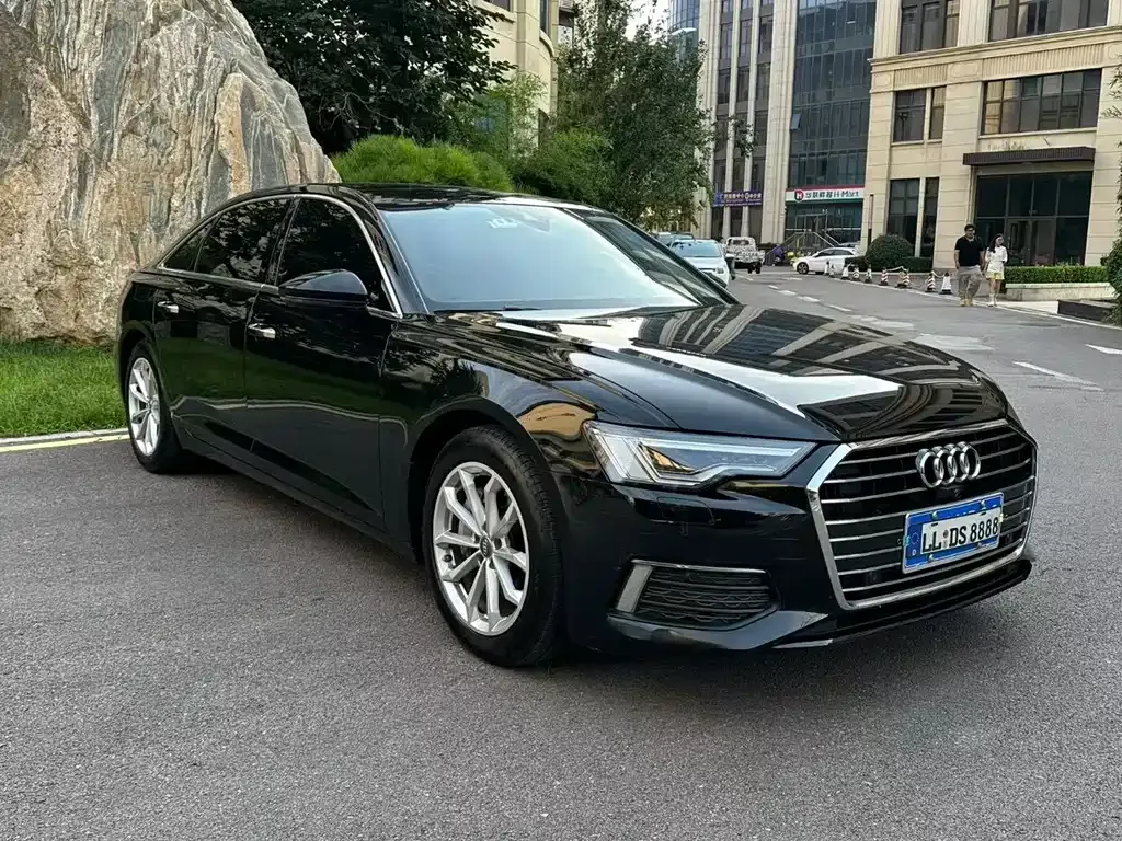 Audi A6L — фото 6