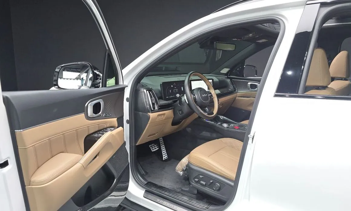 Kia Sorento — фото 9