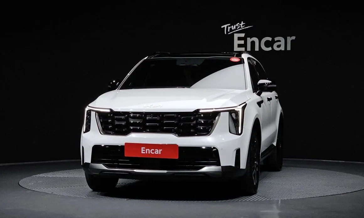 Kia Sorento — фото 5