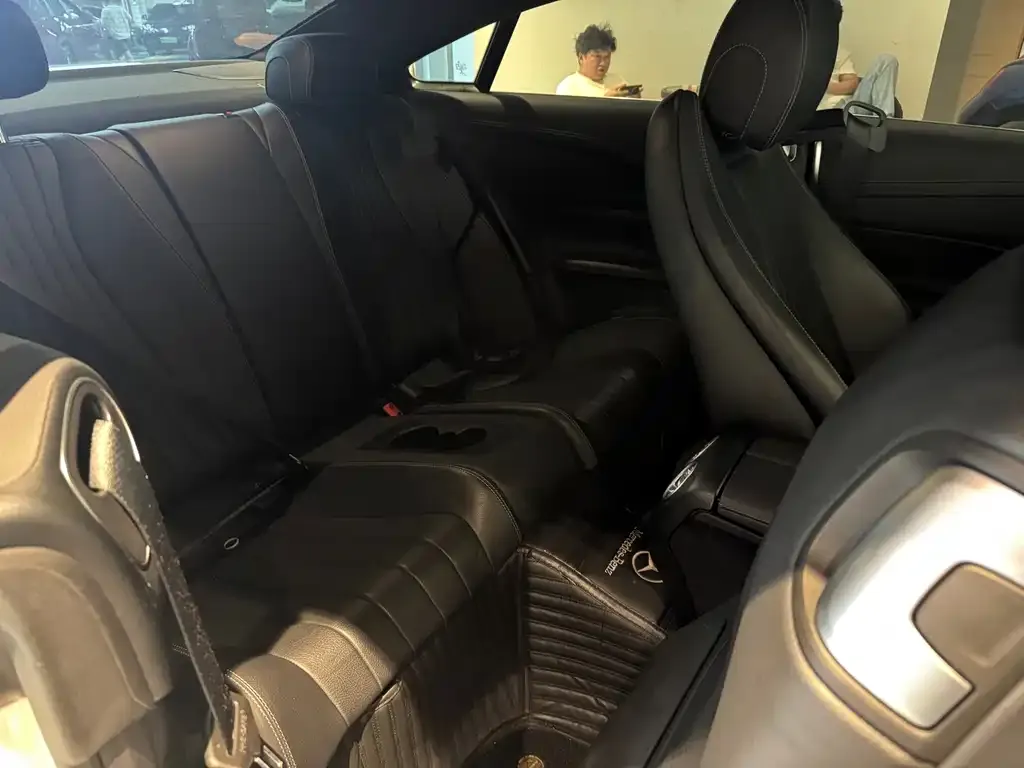 Mercedes-Benz E-Class (Import) 2021 из CN, фото 2