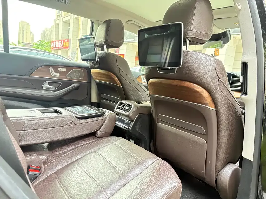Mercedes-Benz GLS 2023 из CN, фото 7