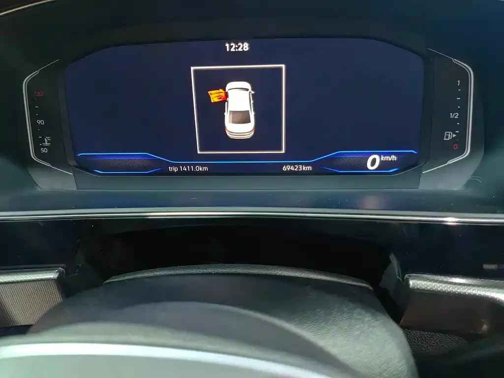 Volkswagen Passat — фото 6