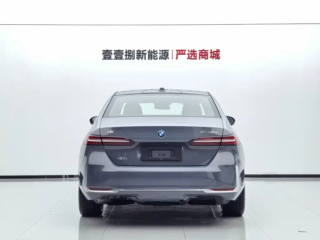 BMW i5 — фото 3