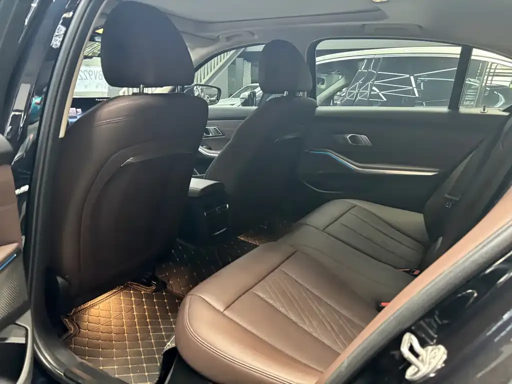 BMW i3 — фото 3