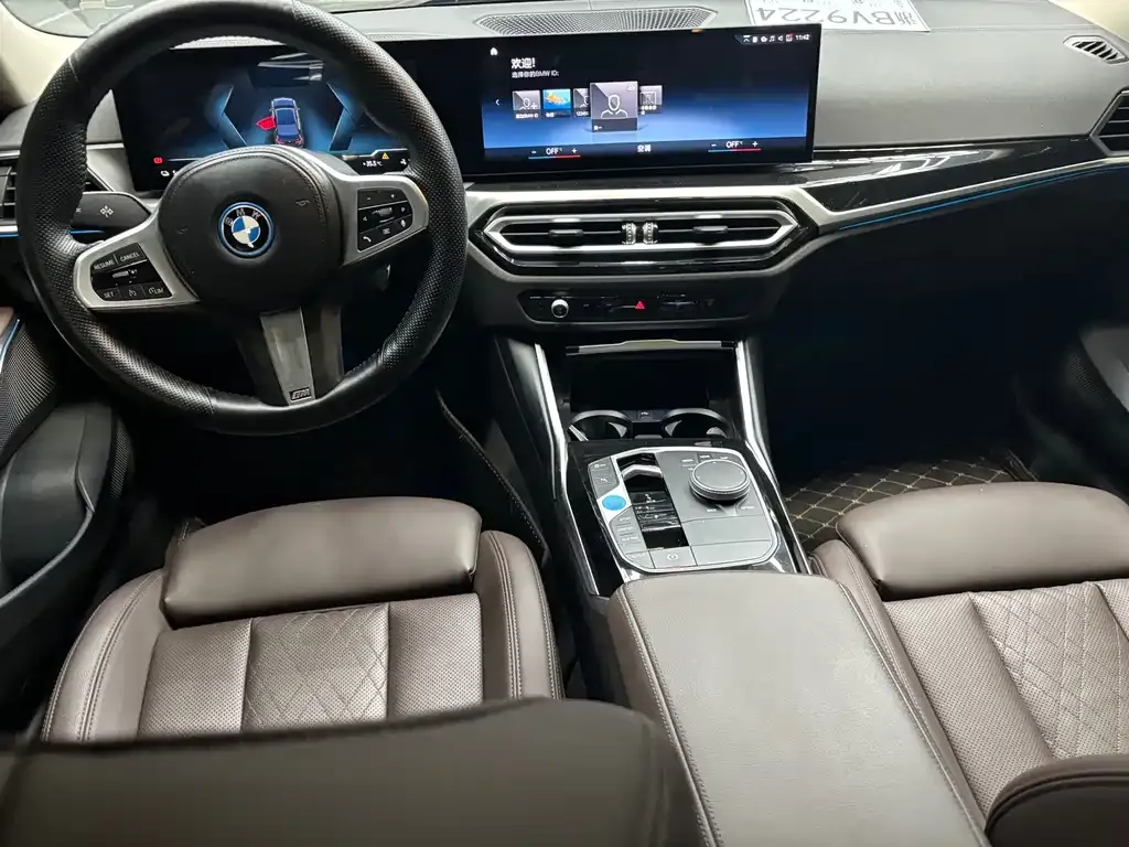 BMW i3 — фото 4