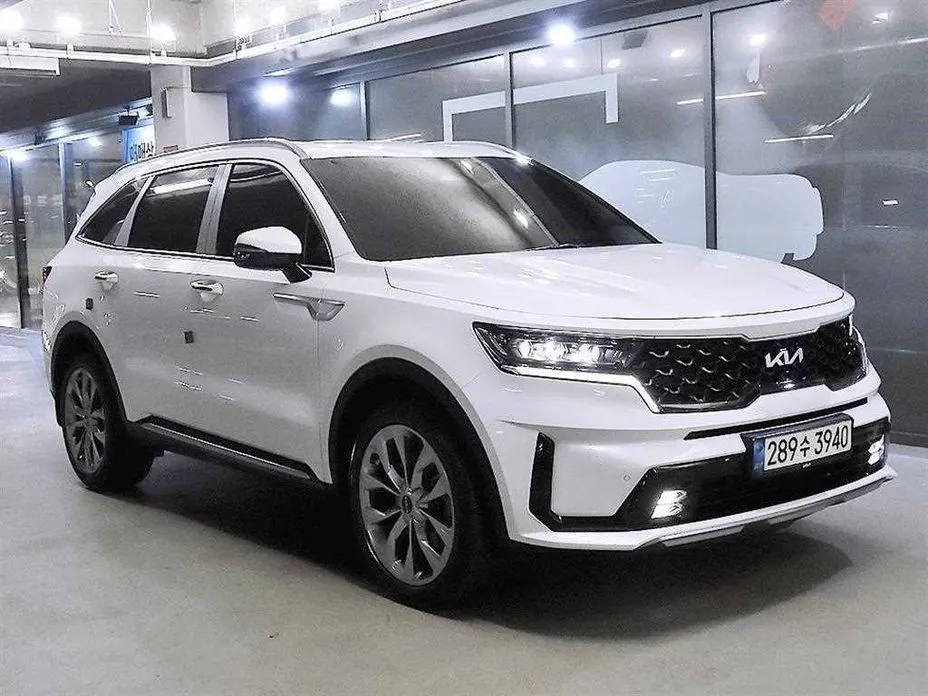 Kia Sorento — фото 1