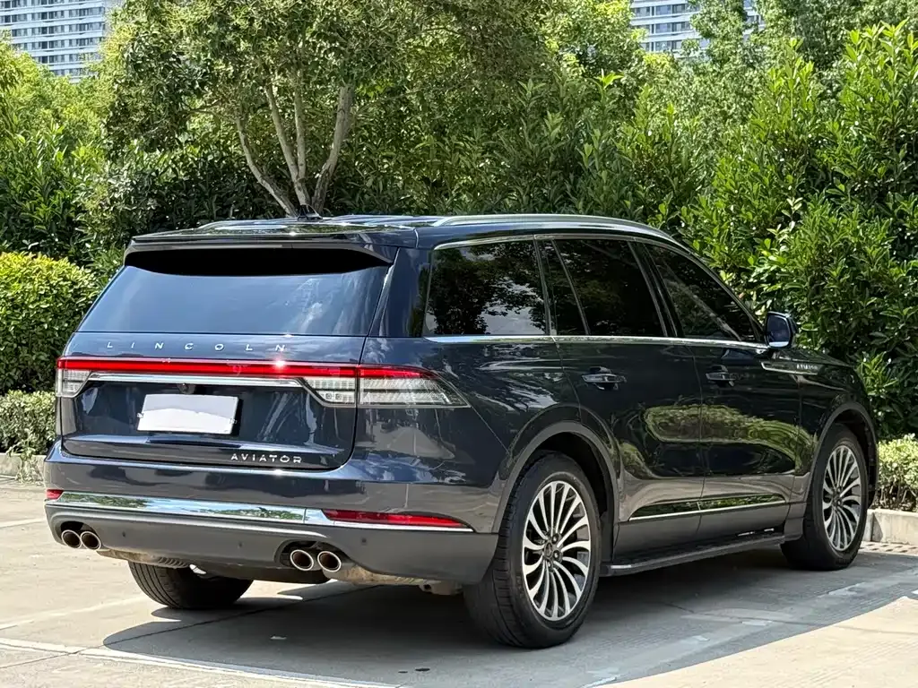 Lincoln Aviator — фото 9