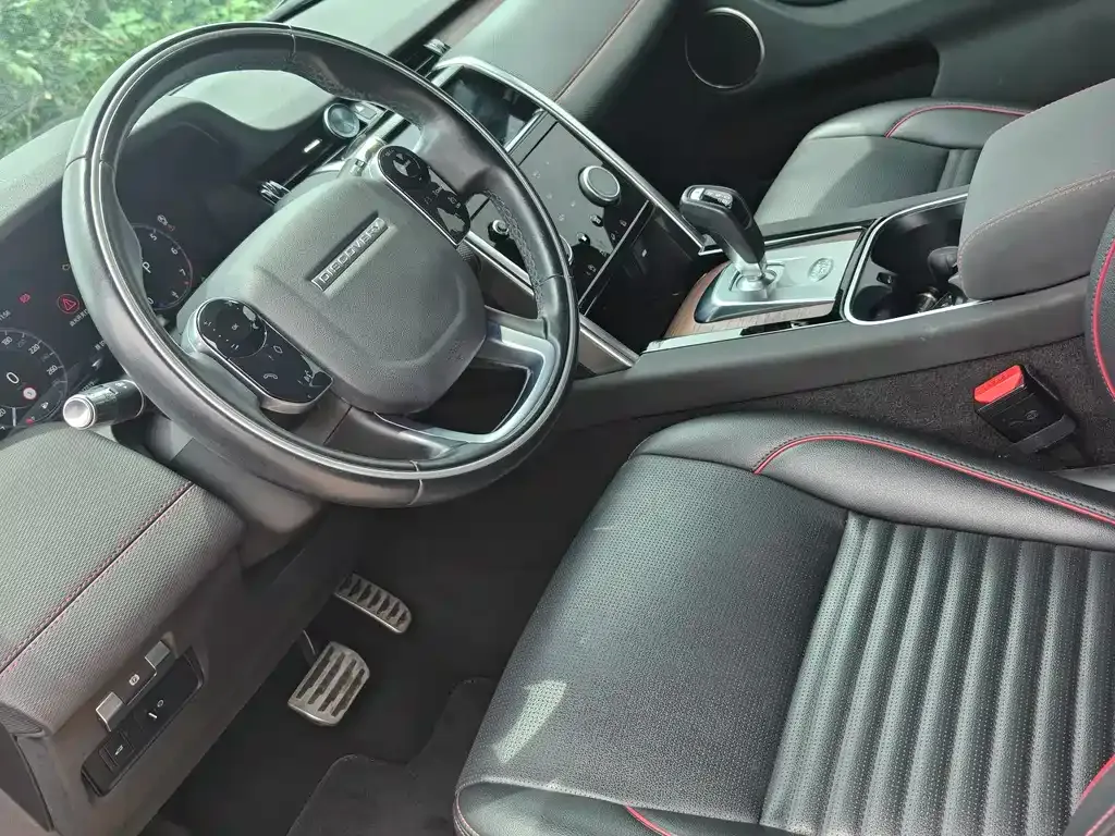 Land Rover Discovery Sport — фото 2