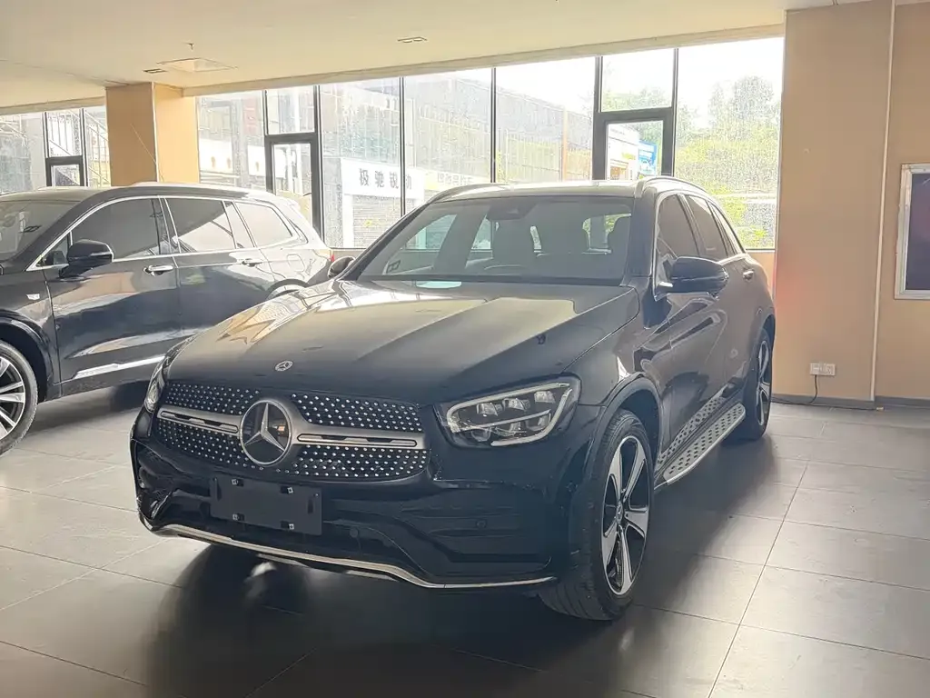 Mercedes-Benz GLC — фото 1