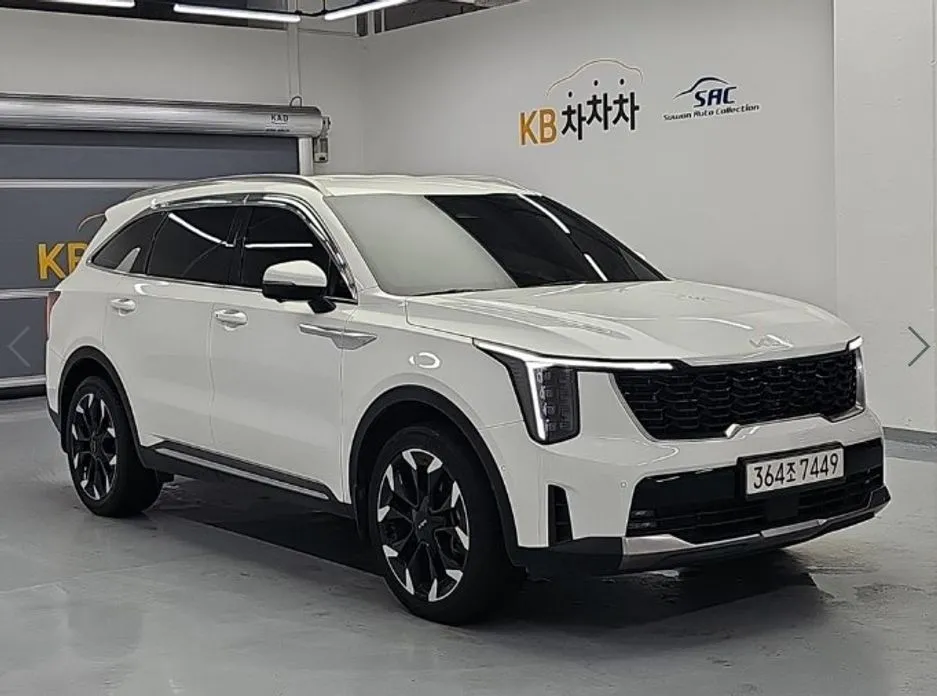Kia Sorento — фото 8