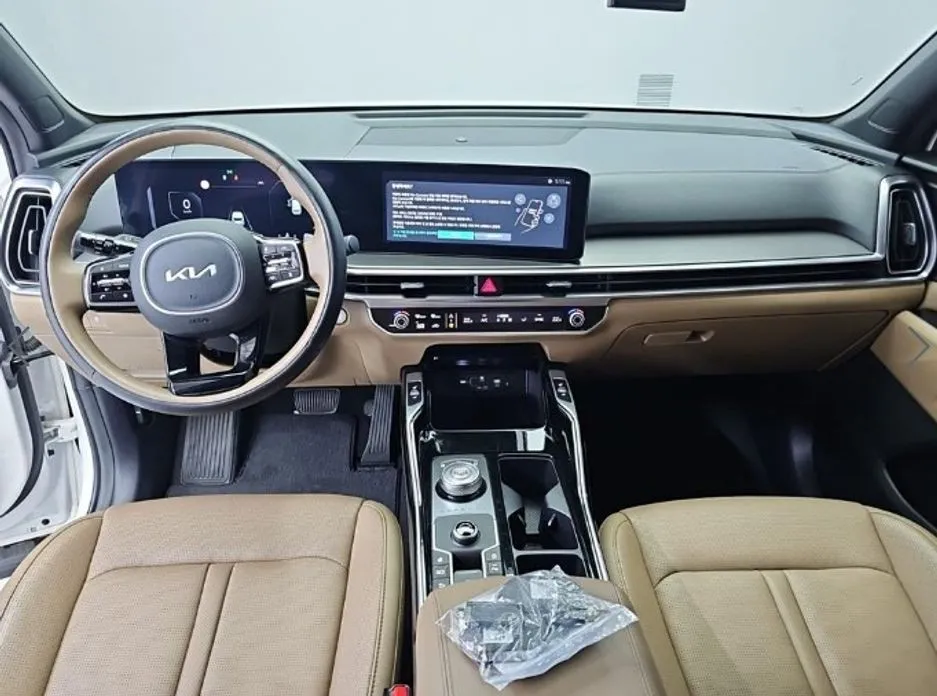 Kia Sorento — фото 7