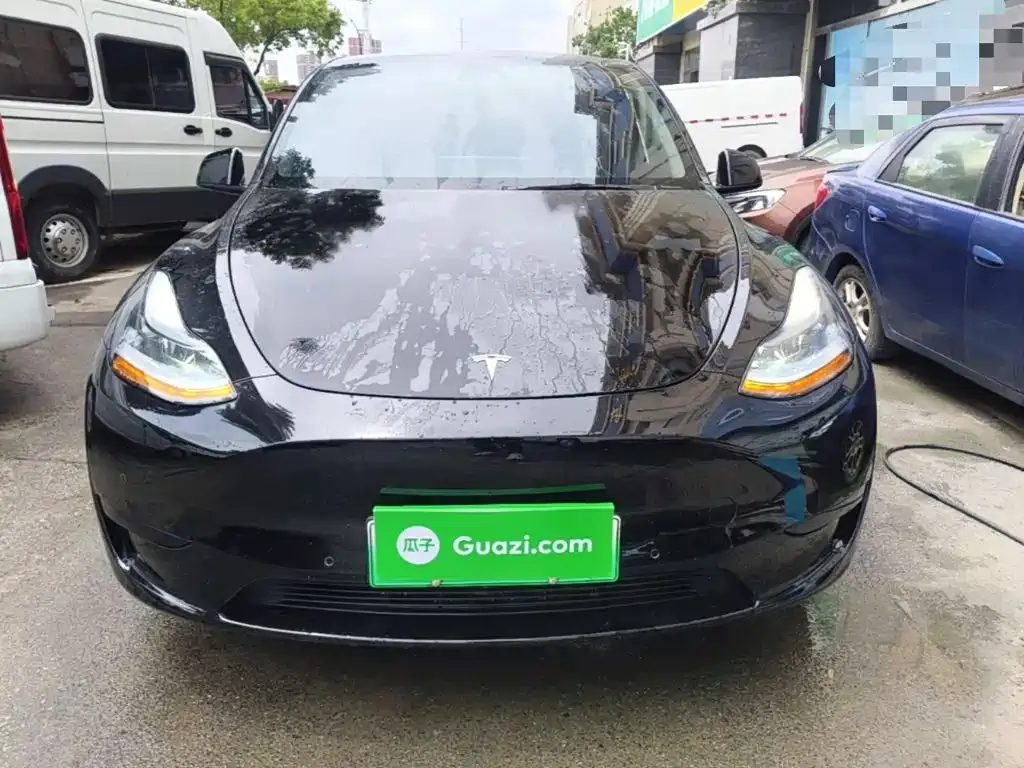 Tesla Model Y — фото 5