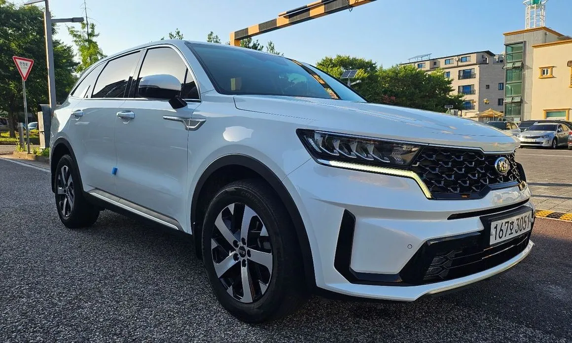 Kia Sorento — фото 1