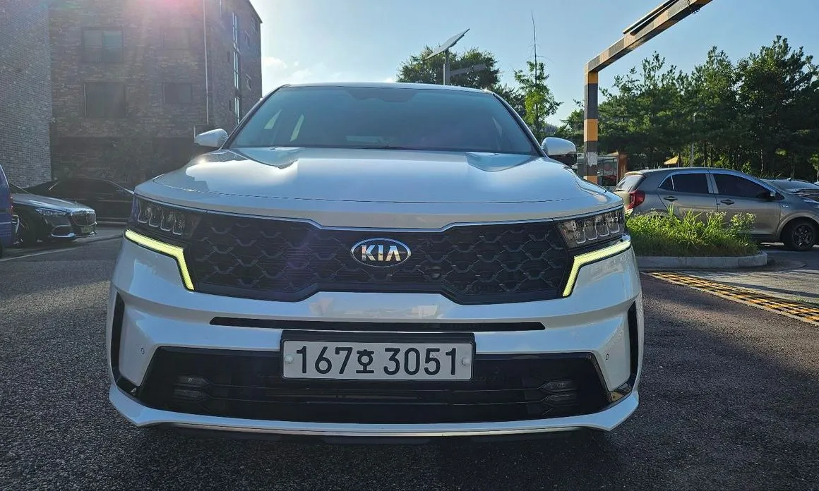 Kia Sorento — фото 4