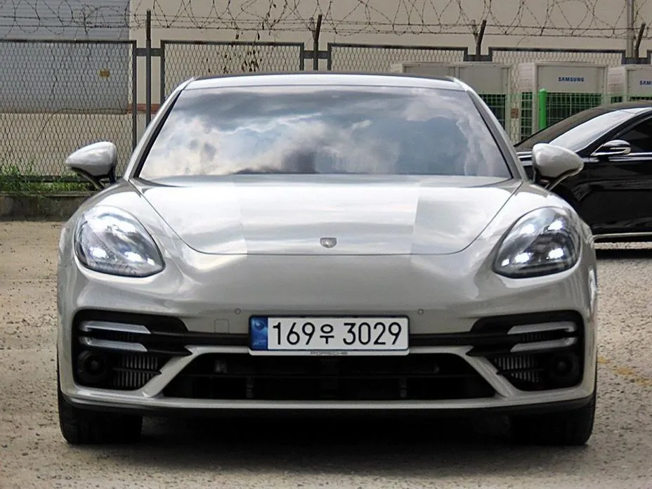 Porsche Panamera — фото 9
